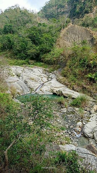 LINE_ALBUM_萬年大峽谷_230406_9.jpg