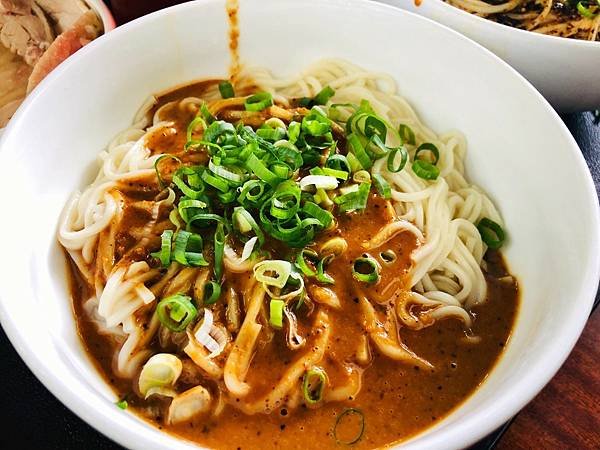 [台中景點]霧峰光復新村好好玩-出發台中一日遊，帶你吃美食➜