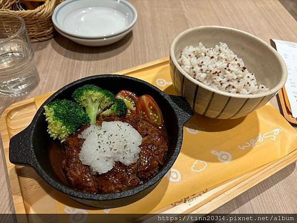 桃園/期間限定!綠寶石乳酪冰淇淋鬆餅，Woosa洋食パンケー