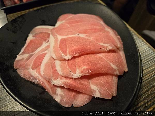新竹/湖口三印燒肉，999元吃到飽還送松葉蟹~海鮮/和牛吃到