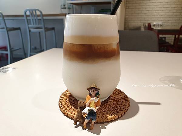 cafe a la mode