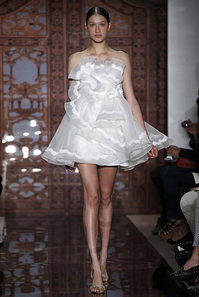 reem-acra-bridal-autumn-winter-2013-9.jpg