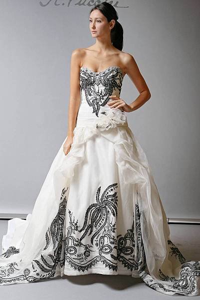 st-pucchi-spring-2013-bridal-12.jpg