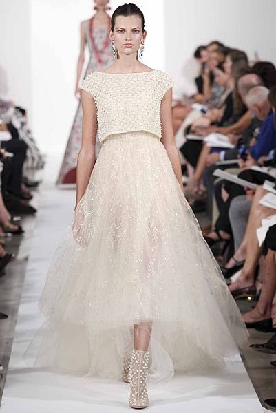 the-runway-looks-made-for-marriage-14.jpg