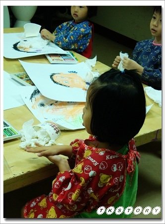 20100624-自己吃爆米花~05.jpg