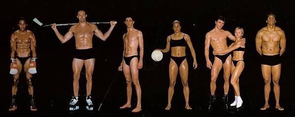 howard-schatz-and-beverly-ornstein-olympic-athlete-body-types-icehockey-fencing-iceskating