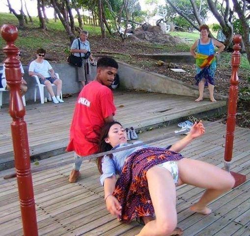 腰好軟