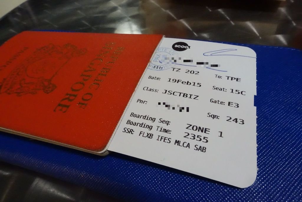  2330 DSC05684 Not Forgetting my Boarding Pass_Edited