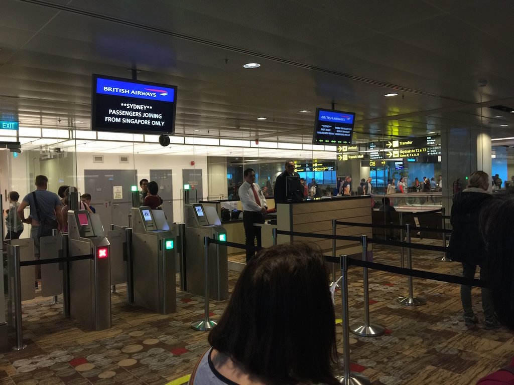 【畢旅 | 07】160508 :: 英國航空 Y :: B