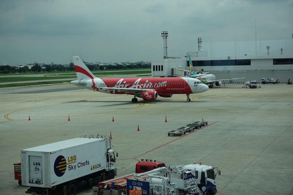 53 DSC03849 1245h FD611 REP-DMK HS-ABV.JPG