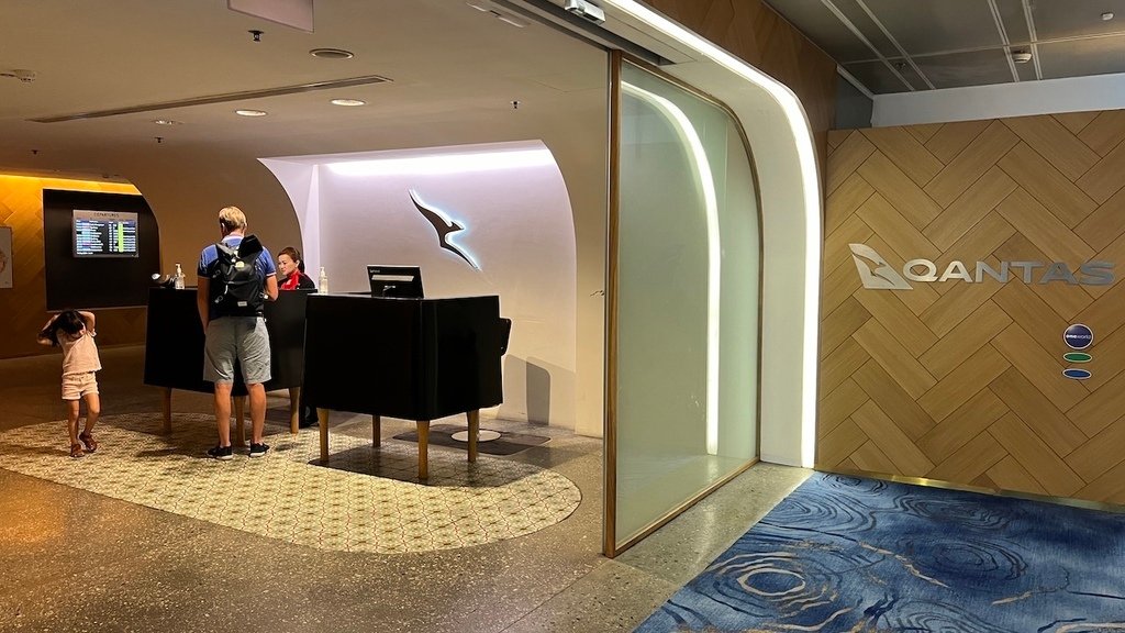 【貴賓室】新加坡 SIN :: 澳洲航空商務艙貴賓室 (Qa