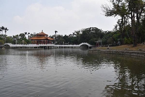 臺南公園燕潭.jpg