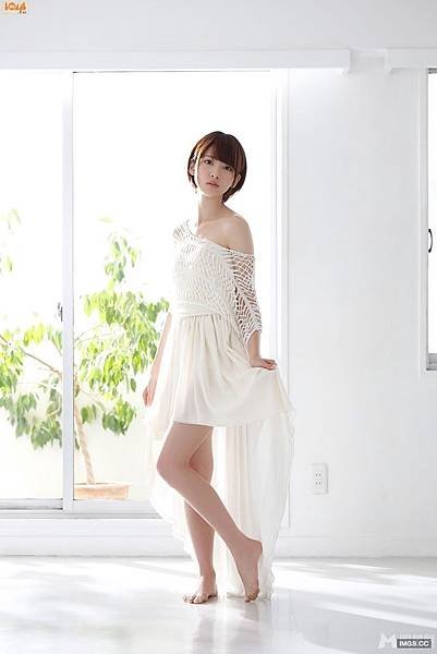 橋本奈奈未/8