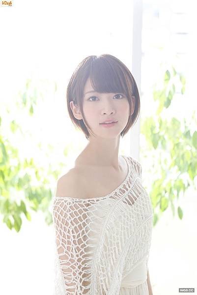 橋本奈奈未/10