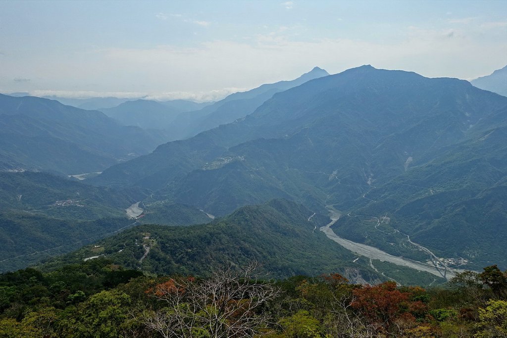 德文山-三地山縱走