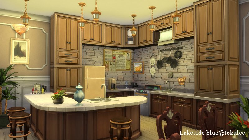 lakeside blue-kitchen.jpg