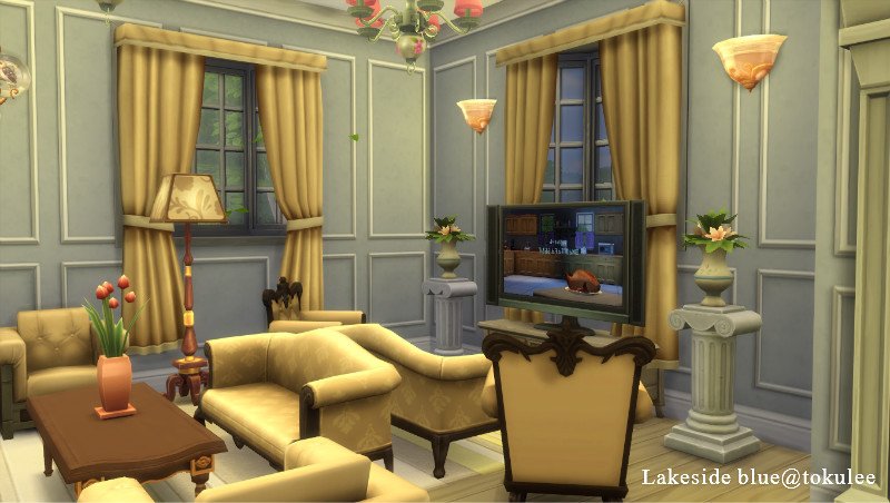 lakeside blue-livingroom2.jpg