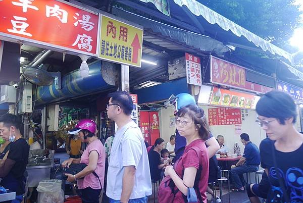 【食記】【宜蘭在地美食】阿灶伯當歸羊肉湯 / 羅東夜市超人氣