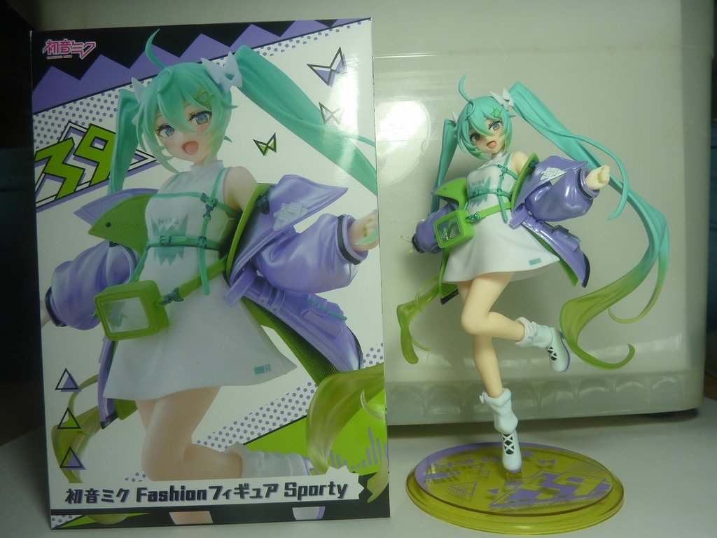 TAITO景品 初音未來 Fashion公仔 Sporty 