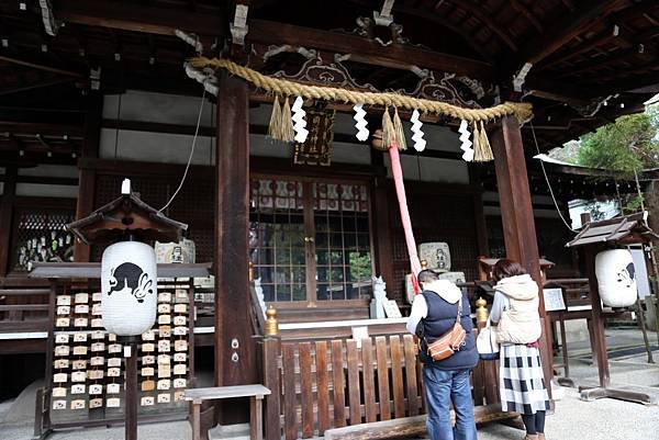 岡崎神社3.JPG