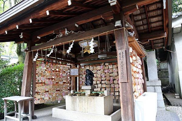 岡崎神社2.JPG