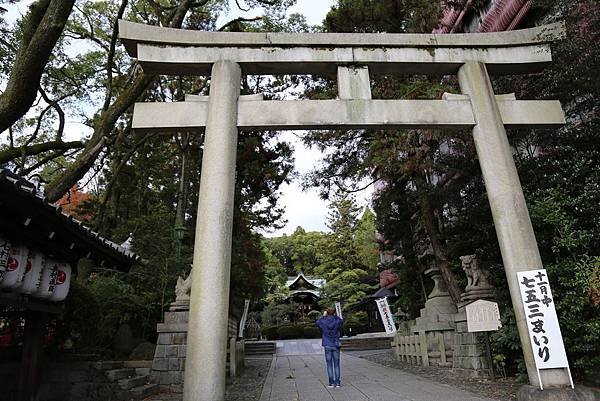 岡崎神社4.JPG