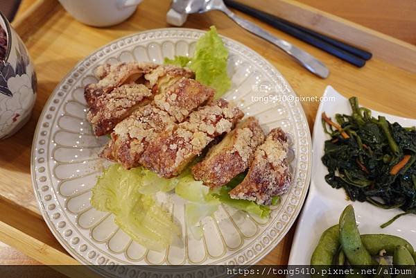 【彰化鹿港】輕輕的Softy蔬食簡餐咖啡。我一天來兩次! 龍