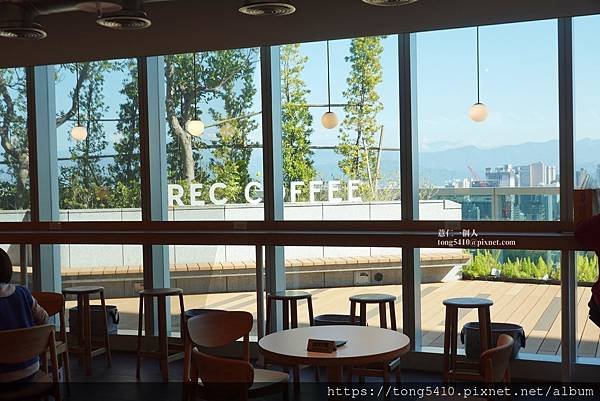 【台中咖啡】REC COFFEE旗艦店。26樓高空美景盡收眼