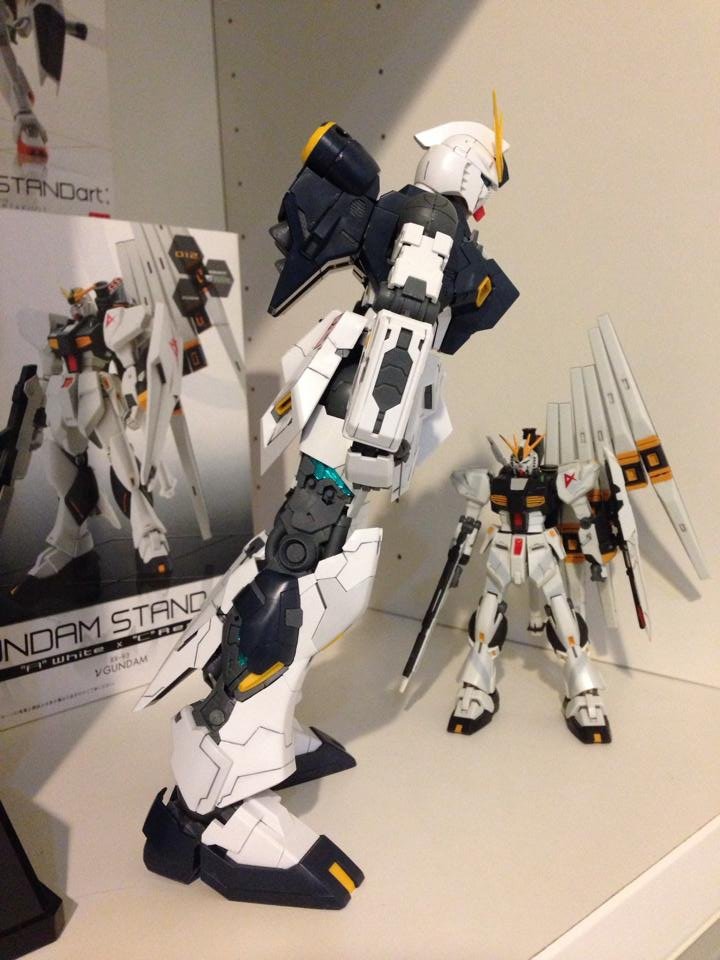 1/100 MG RX-93完工