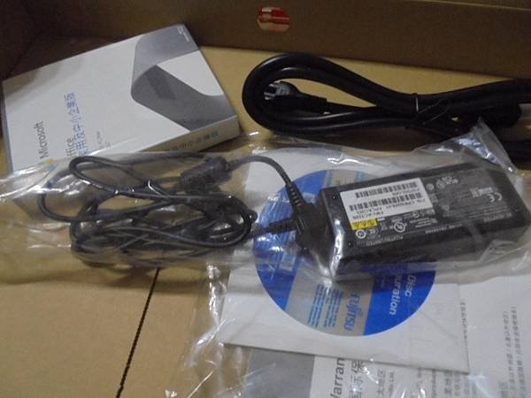 【安裝系統】FUJITSU富士通LIFEBOOK筆記型電腦E