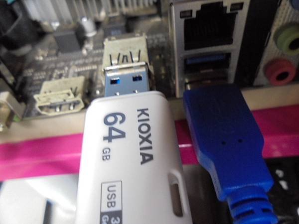 【拆板清潔】SONY索尼ICD-UX560F～4GB錄音筆先