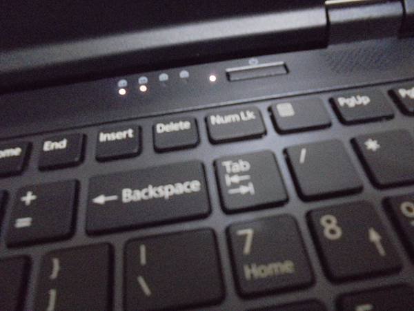 【安裝系統】FUJITSU富士通LIFEBOOK筆記型電腦E