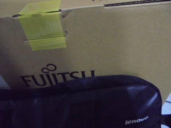 【送至公司】FUJITSU富士通LIFEBOOK筆記型電腦5