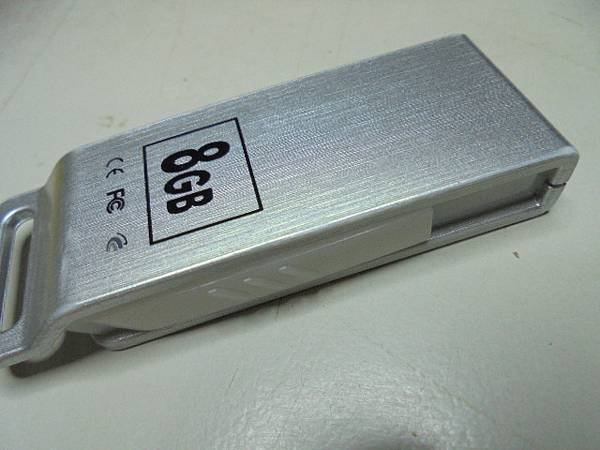 【完整讀取】TDK東電化Trans-it Edge銀河8GB