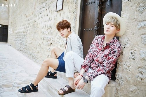 Jimin-Suga-bts-39813377-500-334.jpg