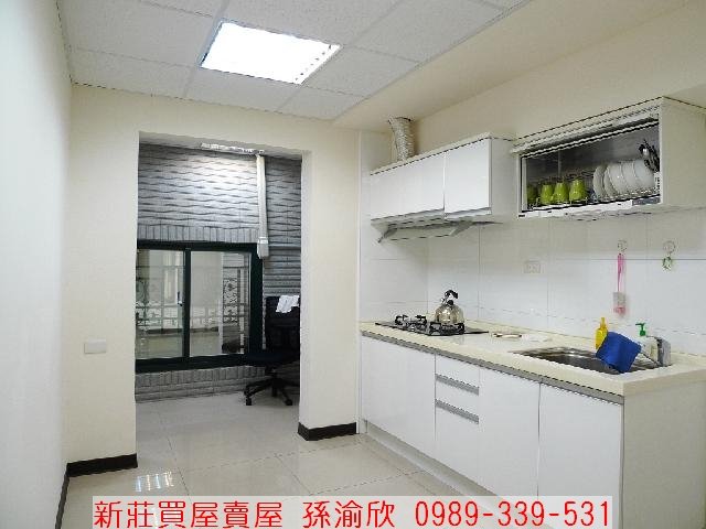 nEO_IMG_精品店面5.jpg