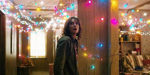 stranger things winona ryder.jpg