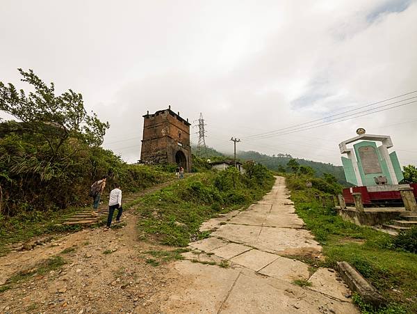 美山聖地的占婆遺跡群及周邊自然景色。