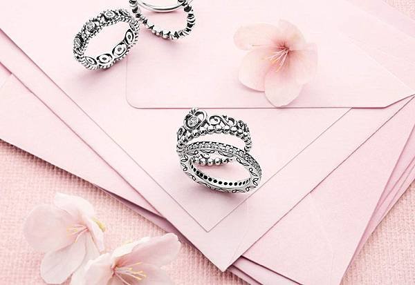 pandora-spring-2013-rings-cover2