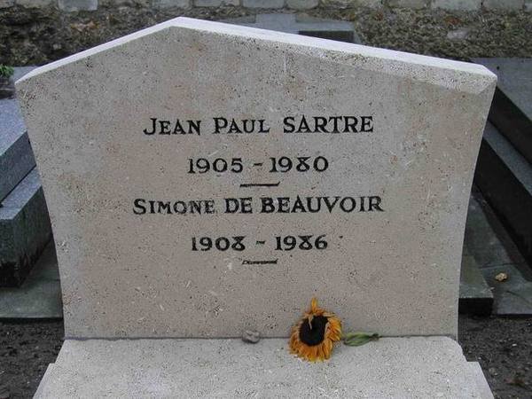 Sartre 與 Beauvoir 合葬在一起