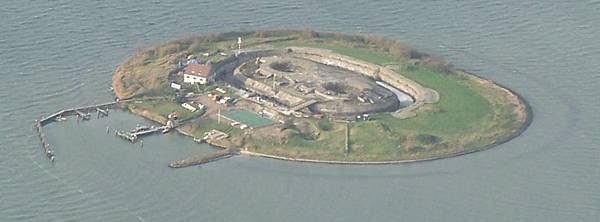 Pampus_20041105_2429.JPG