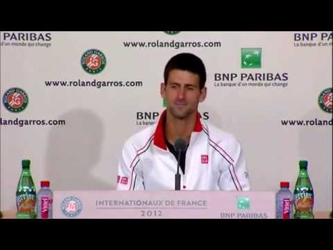Djokovic_French_2012_17