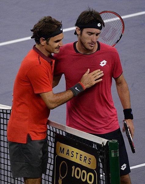 Federer_Shanghai_2014_03.jpg