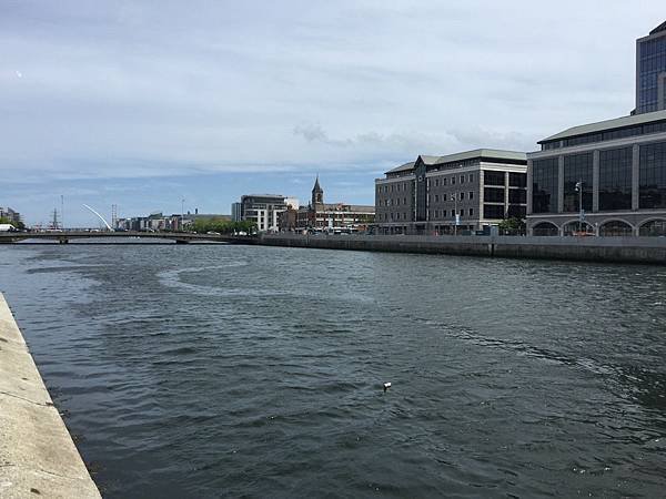 20150604_Dublin_City_Walk_098.jpg