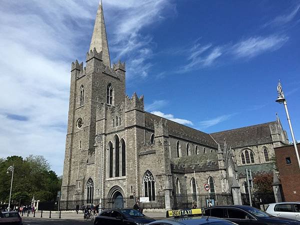 20150604_Dublin_City_Walk_228.jpg