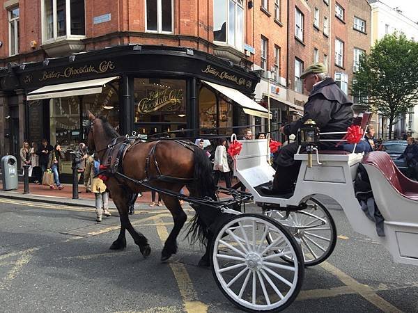 20150604_Dublin_City_Walk_257.jpg