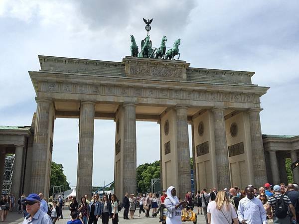 20150608_iPhone_Berlin_Museum_Wall_029.jpg