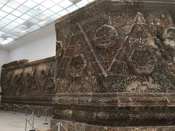 20150608_iPhone_Berlin_Museum_Wall_125.jpg