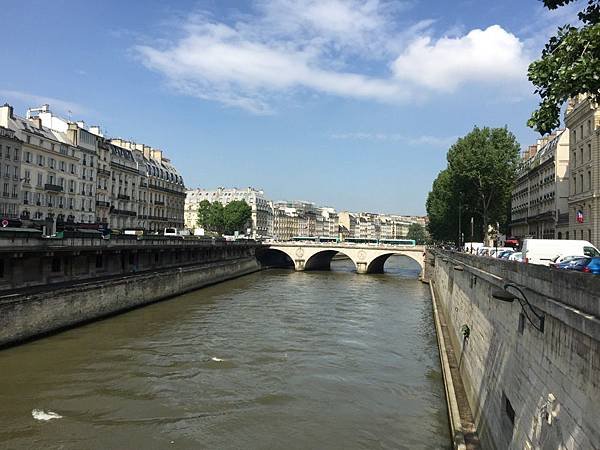 20160527_Paris_070.jpg