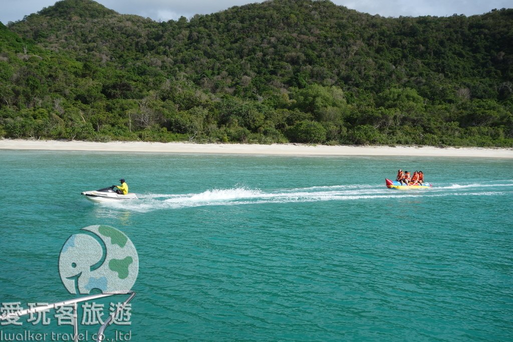 【芭達雅景點】豪華遊艇海上私人派對水上遊樂園